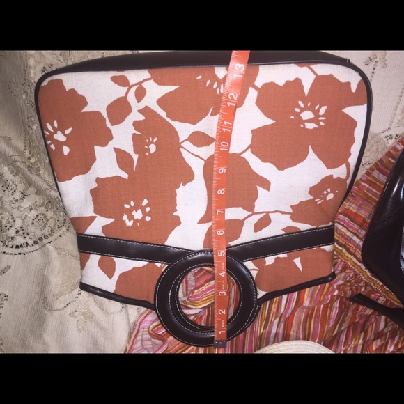 Victoria's Secret tote style bag NWOT - Picture 7 of 8